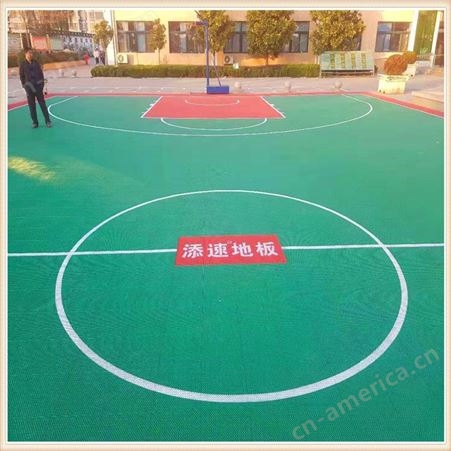 悬浮地板图片 幼儿园拼接塑胶 拼装地垫 添速篮球场材料